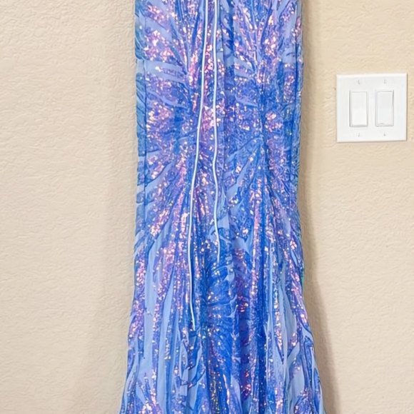 8 Beautiful unique blue, mixed color,  sequins prom dress - Picture 3 of 4